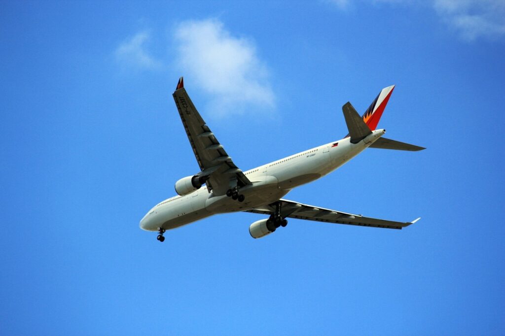 airplane, airbus, fly-316716.jpg